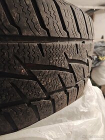 Pneu 205/55 R16 - 2