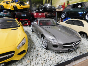 model auta Mercedes  SLR AMG / SL 500 1:18 - 2