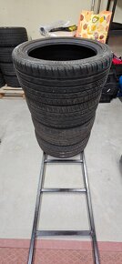 225/45 R17 Y - 2