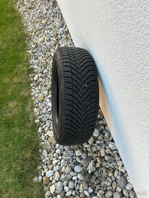 Continenal All seasons 1 ks 185/55 R16 V XL - 2