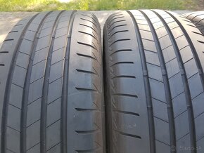 Letne 215/60R17 Bridgestone a  2ks Michelin - 2