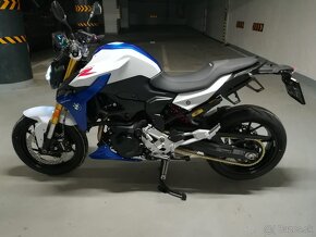 BMW F900 R 2023-jazdný mod PRO a skvelá výbava - 2