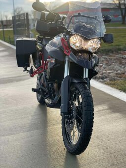 Triumph Tiger 800 XC - 2