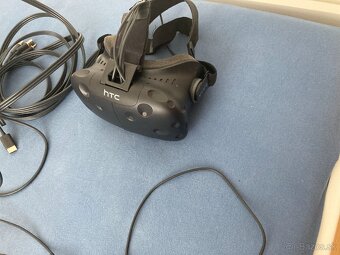 samotne okuliare HTC Vive - 2