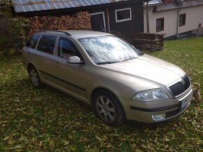 Octavia combi 1,9.  77 kWr.v.2006 - 2