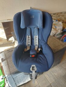 Detská autosedačka Britax Romer Safefix plus 9-18kg - 2