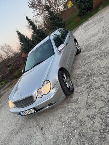 Mercedes c220cdi w203 - 2