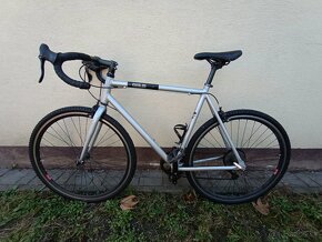 Gravel FIXIE velkost ramu L, 8-speed - 2