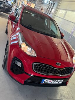 KIA Sportage 2019  1,6 benzín  72200km - 2