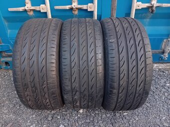 2+1 gratis 235/45R17 Pirelli Pzero - 2