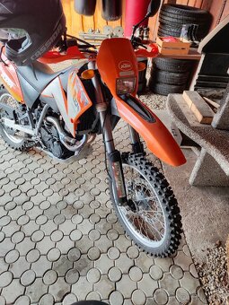 KTM 640 LC4 - 2