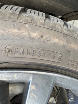 Falken R19 zimné 235/40 R19 - 2