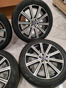 4ks alu disky orig. Volvo 5x108 R20 pneu 7mm 255/45 r20 - 2