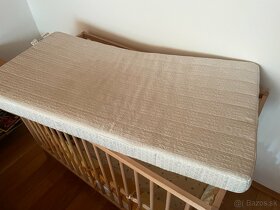 Detská drevená postieľka IKEA s kvalitným matracom (120x60) - 2