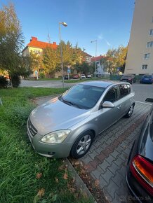 KIA Ceed 1.6 benzín - 2