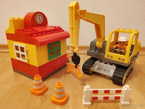 lego duplo stavba domu - 2