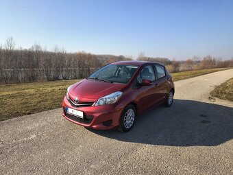 Toyota Yaris 1.33 VVT-i Active - 2012 - 2