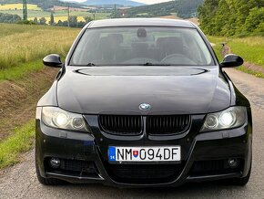 BMW e90 330xd Manual, M-macket, nadpriemerná výbava - 2