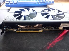 sapphire nitro+ Rx 580 8gb gddr5 - 2