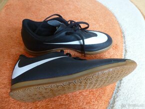 NIKE halovky, c. 37,5 - 2