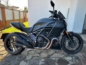 DUCATI DIAVEL DARK EDITION 2018 - 2