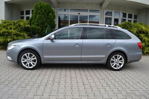 ŠKODA SUPERB COMBI II 2.0 TDI ELEGANCE, NAVI, ŤAŽNÉ, XENÓNY - 2