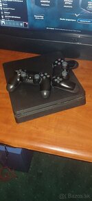 Playstation 4 - 2