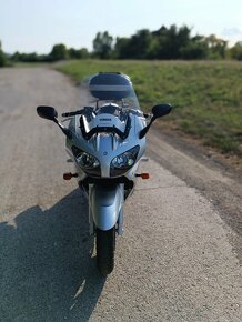 YAMAHA FJR 1300 - 2