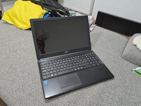 Acer series E1 - 2