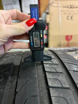 285/45 R19 Pirelli letné - 2