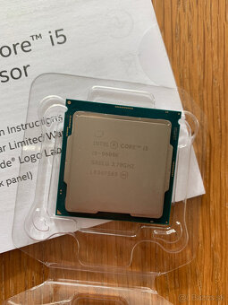 Intel i5 9600K - 2