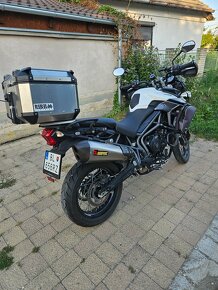 Triumph Tiger 800 XCA - 2