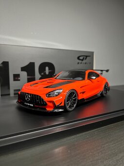 1:18 - Mercedes AMG GT Black Series - GT Spirit - 2