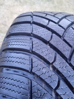 215/60 r16 zimné pneu 8 mm DOT.3424 - 2