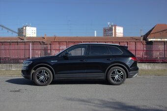 Volkswagen Touareg 3.0TDI 2019 170 kw odpočet DPH - 2