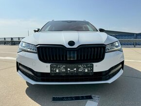 Škoda Superb Combi 2.0 TDI SCR Sportline DSG - 2