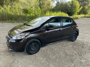 Peugeot 208 1.2 benzin 114000km - 2