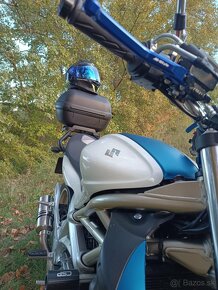 Suzuki Gladius 650 - 2