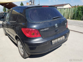 PEUGEOT 307 2,0D  79KW  RV.2001 - 2