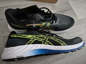 Športová obuv ASICS - 2