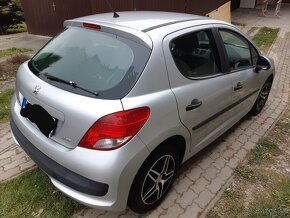 Peugeot 207 - 2