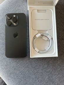 iPhone 15 Pro 128GB Black Titanium - 2