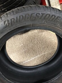 Bridgestone 235/50 R18 - zimné - 2