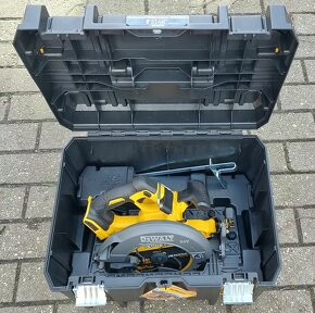 Akumulátorová ruční kotoučová pila Dewalt DCS579NT 54V XR FL - 2