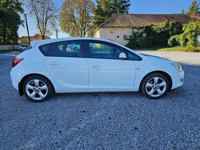 Opel astra j 1,7diesel - 2