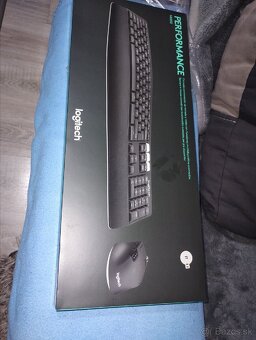 Predám klávesnicu s myšou,, Logitech MK850. - 2