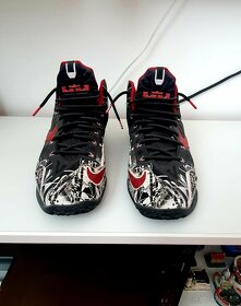 Nike LeBron James 11 - Graffiti - 2