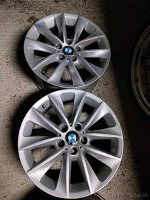 4ks alu disky orig. BMW 5x120 R18 - 2