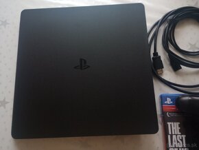 Predám Playstation 4 Slim + hry - 2