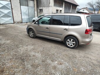 Volkswagen Touran 1.6tdi 77kw - 2